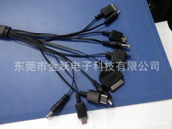 電腦數(shù)據(jù)連接線圖片/電腦數(shù)據(jù)連接線樣板圖 (1)