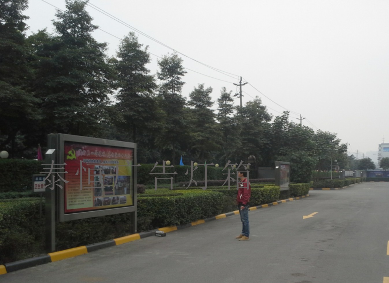成都金屬燈箱圖片/成都金屬燈箱樣板圖 (4)