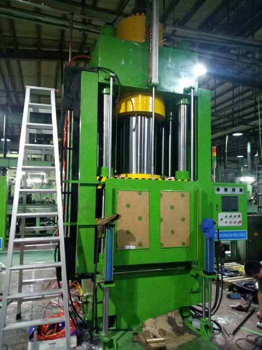 液壓機(jī)圖片/液壓機(jī)樣板圖 (2)