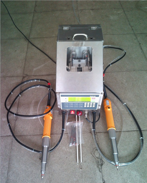 自動擰螺絲機圖片/自動擰螺絲機樣板圖 (1)