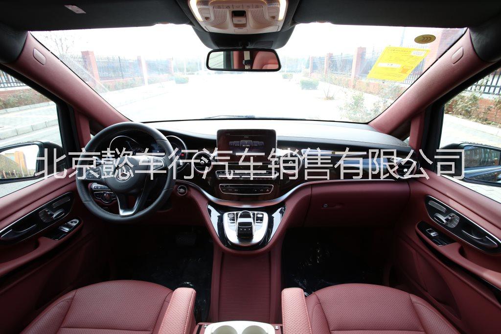 奔馳V260L紅懿正七座