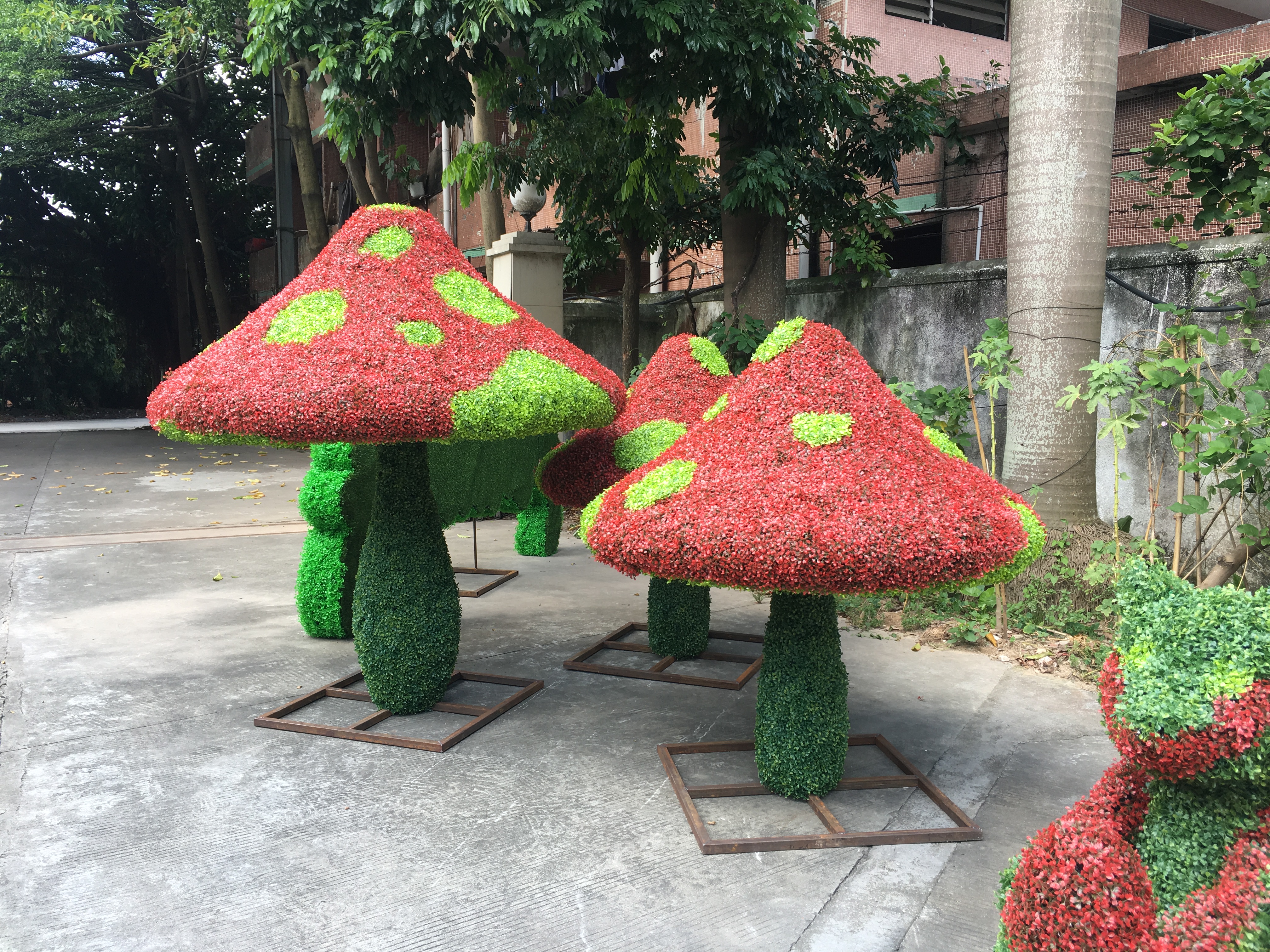 仿真綠雕 假雕塑圖片/仿真綠雕 假雕塑樣板圖 (3)