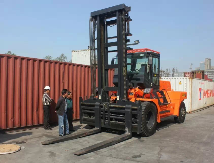 港口LNG叉車圖片/港口LNG叉車樣板圖 (2)