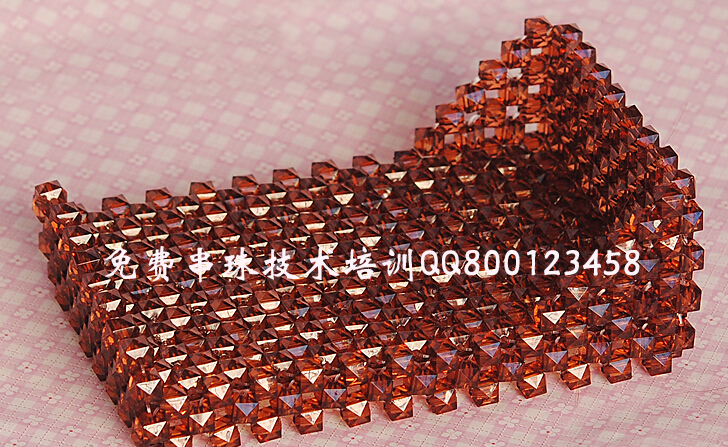 珠繡手工活圖片