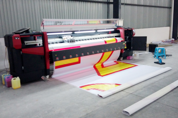 裝飾油畫布噴繪哪家好東莞裝飾油畫布噴繪廠家東莞裝飾油畫布噴繪設(shè)計(jì)