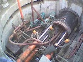 滄州馬路非開挖頂管拉管15522415857自來水拉管