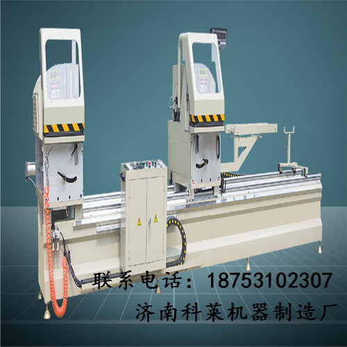 數(shù)顯精密鋸圖片