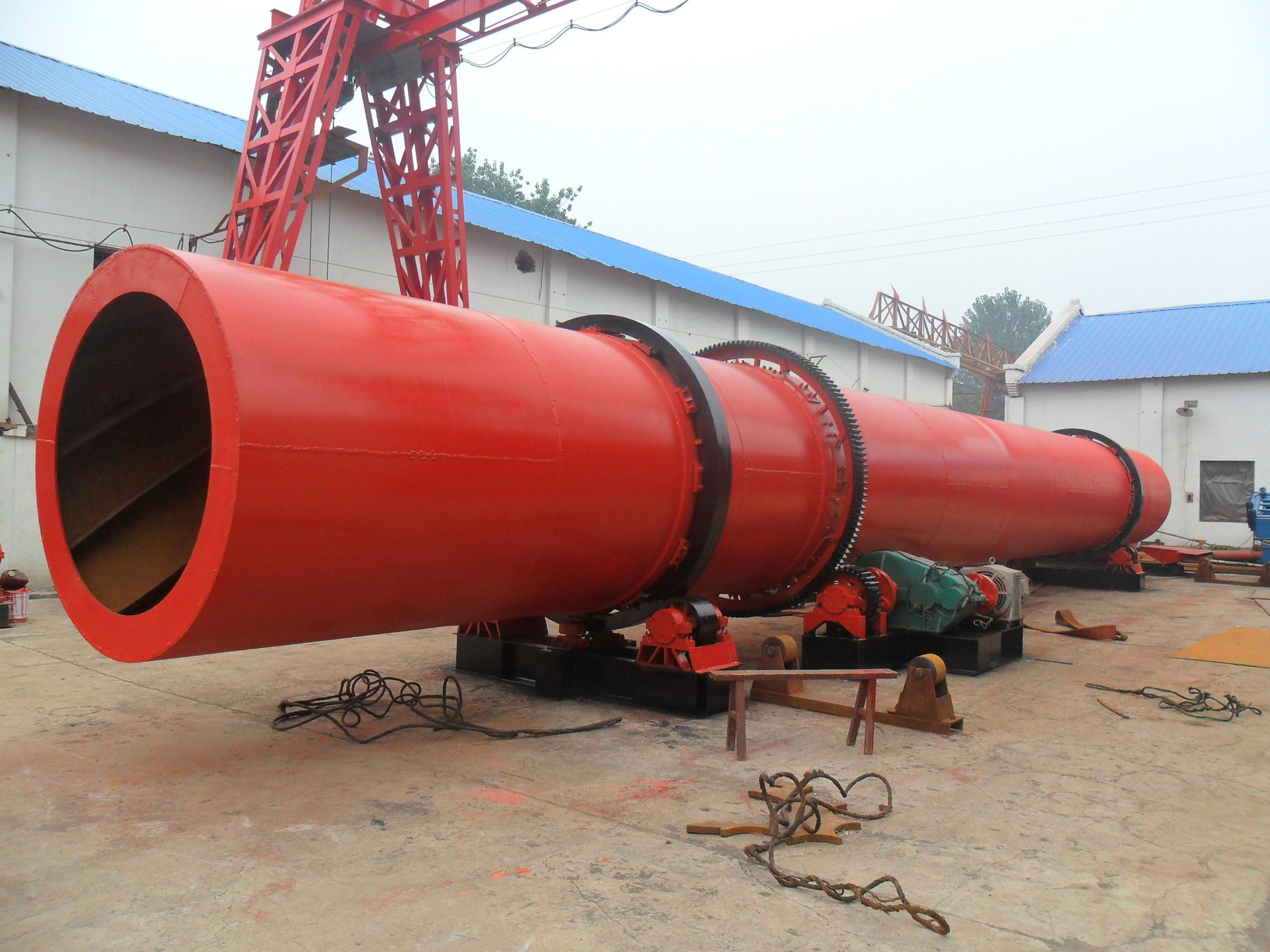 信聯(lián)重工800×8000烘干機(jī)適用范圍廣，損耗低