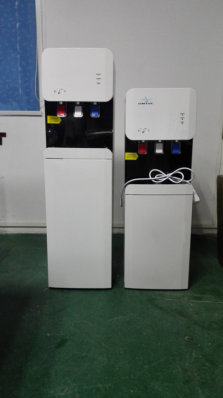 廠家直銷 105L-H立式飲水機 新款家用立式飲水機 冰熱型立式飲水機批發(fā)