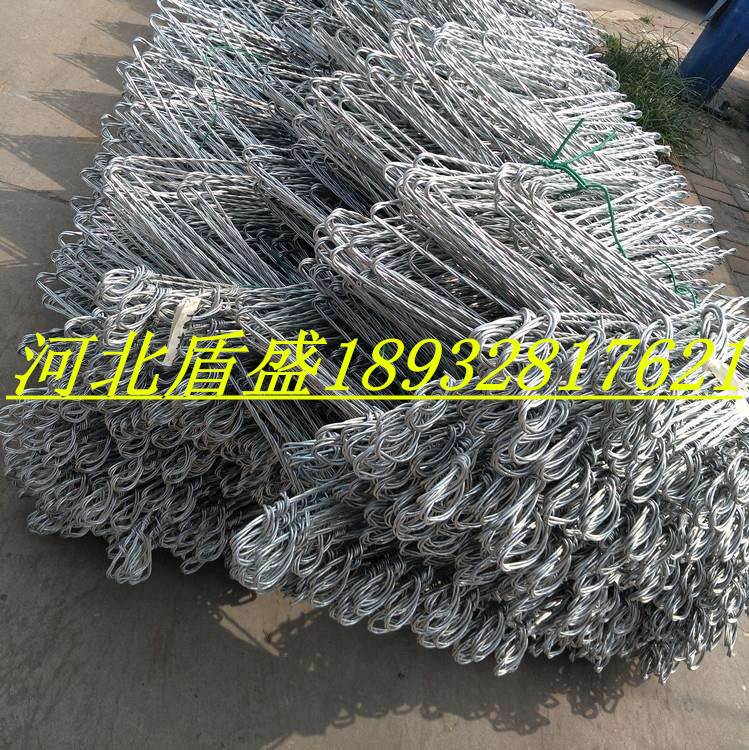 現(xiàn)貨供應(yīng)絞索網(wǎng)柔性邊坡防護(hù)網(wǎng)圖片/現(xiàn)貨供應(yīng)絞索網(wǎng)柔性邊坡防護(hù)網(wǎng)樣板圖 (4)