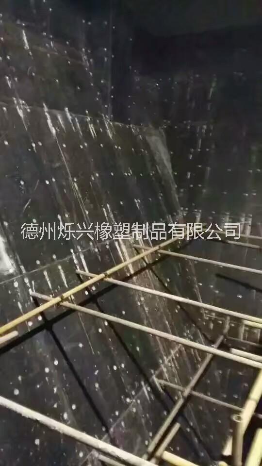 山西阻燃高分子煤仓耐磨衬板加工安装图片