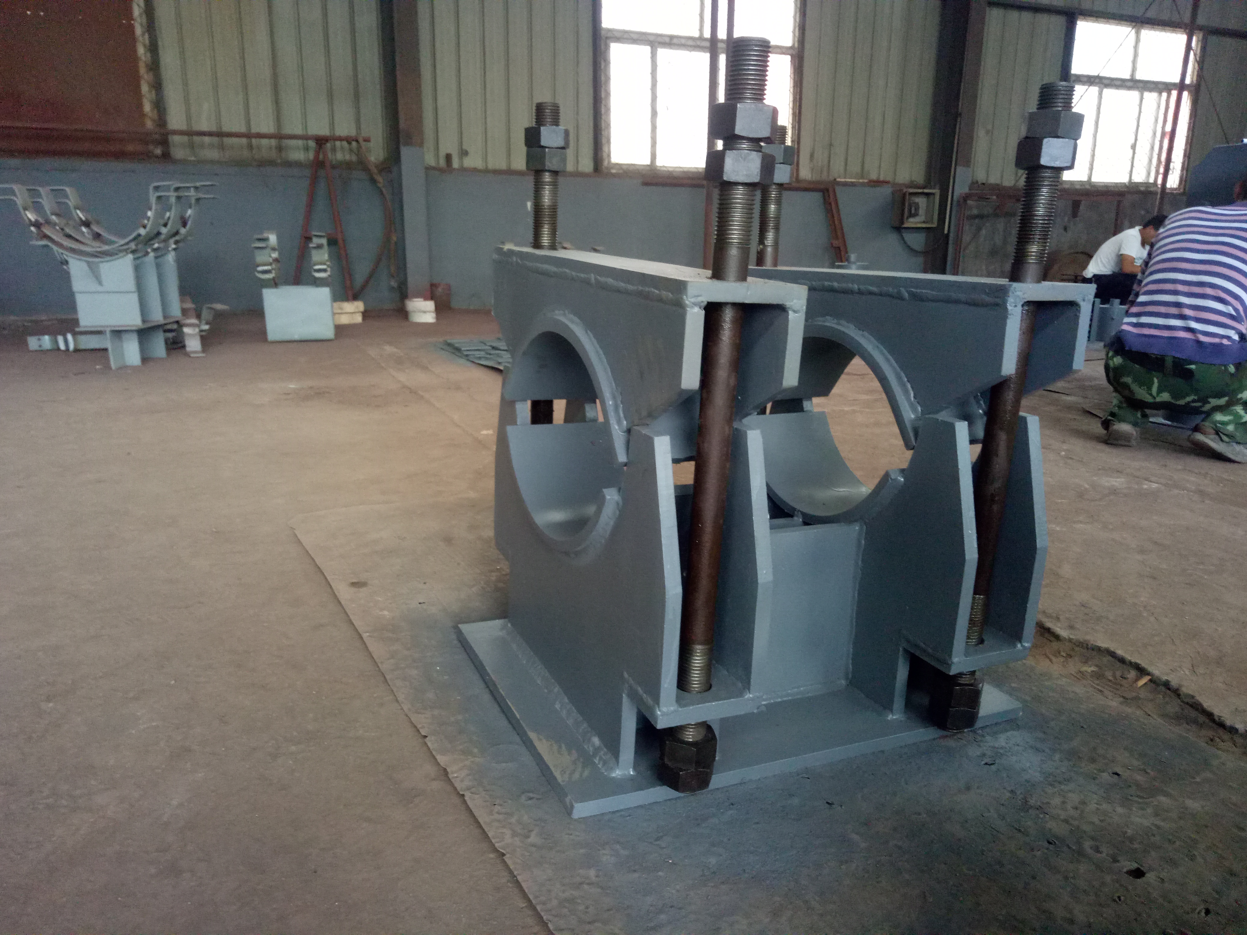 海潤(rùn)管道支吊架圖片/海潤(rùn)管道支吊架樣板圖 (2)