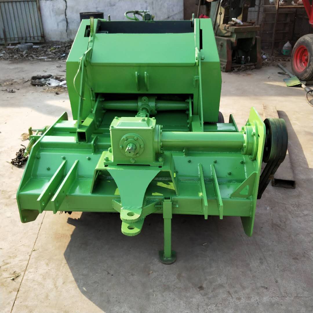 秸稈揉絲機(jī)哪家好？懸掛秸稈回收揉絲機(jī)廠家，秸稈回收揉絲機(jī)報(bào)價(jià)，秸稈揉絲機(jī)廠家