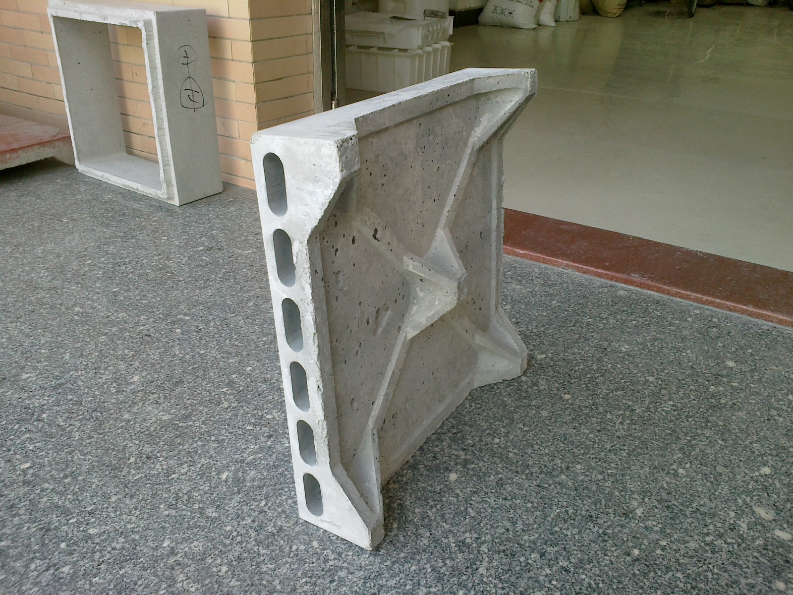 隔熱磚的優(yōu)點(diǎn)主要有哪些圖片