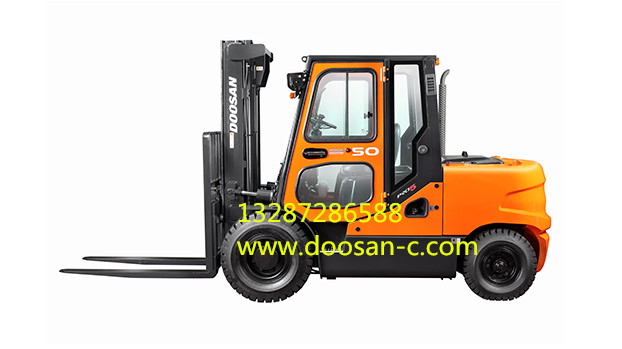 韓國斗山叉車 韓國斗山叉車D35S-5