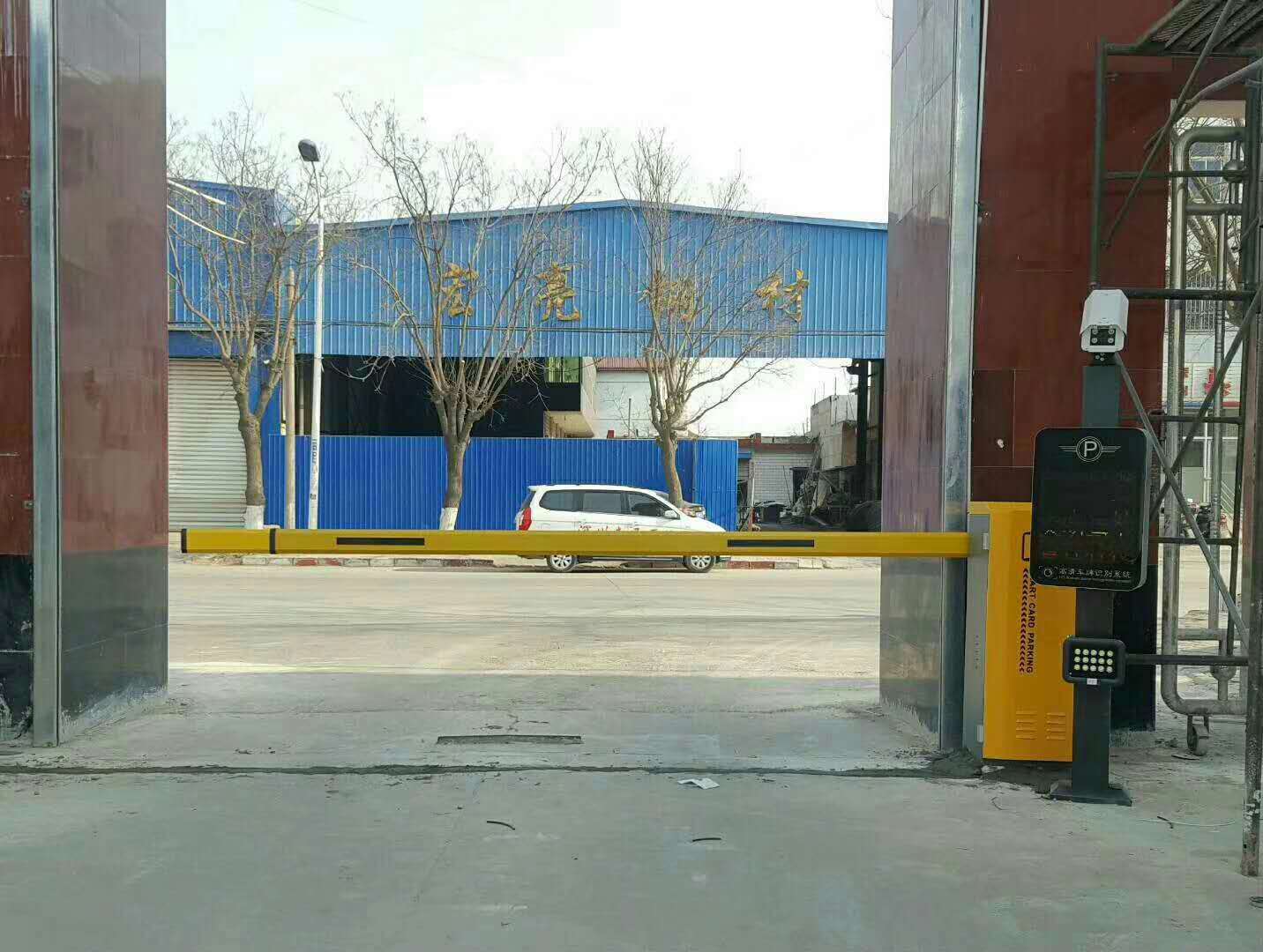 高清車(chē)牌識(shí)別圖片/高清車(chē)牌識(shí)別樣板圖 (2)