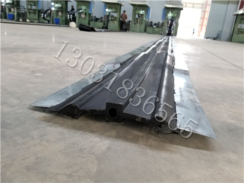 鋼邊橡膠止水帶廠家圖片