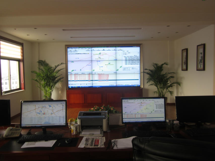 湖北省液晶拼接屏,70寸3.5mm液晶拼接屏創(chuàng)新維