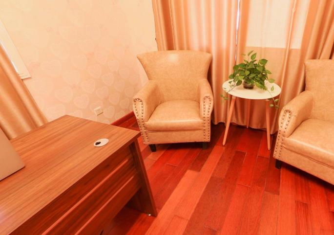 孩子厭學(xué)怎么辦？安陽(yáng)偉凡青少年心