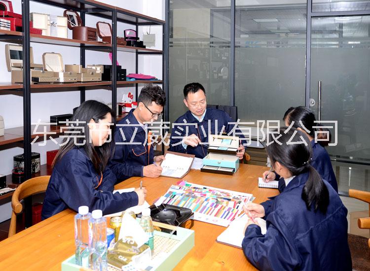 化妝品皮盒系列套盒圖片/化妝品皮盒系列套盒樣板圖 (3)