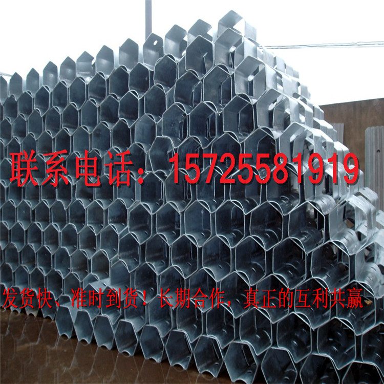 波形護(hù)欄板圖片/波形護(hù)欄板樣板圖 (2)