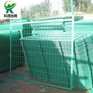 科茂絲網(wǎng)/護(hù)欄網(wǎng)廠家/公路護(hù)欄網(wǎng)