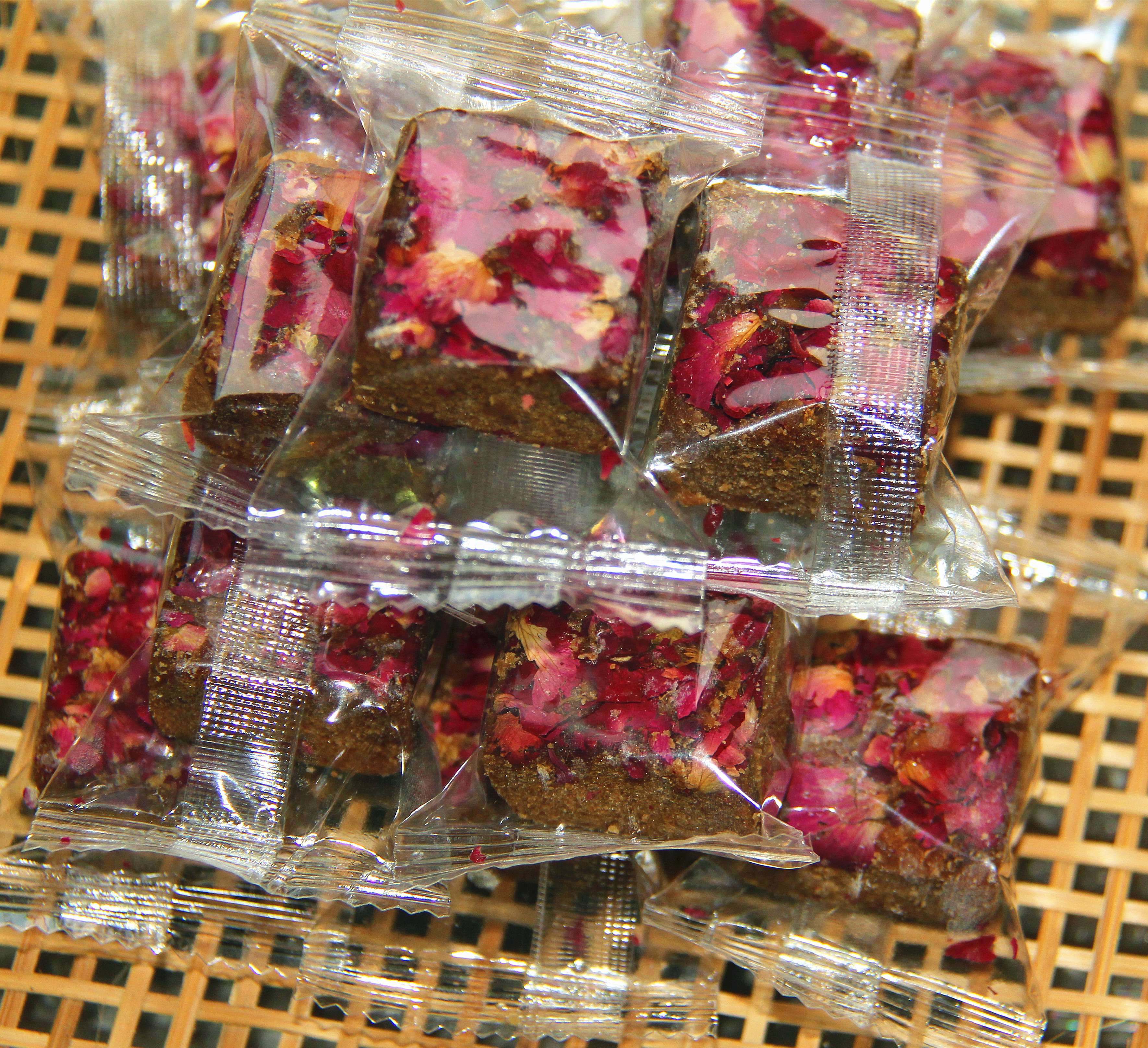 嶺蒙紅糖供應(yīng)商直銷商   玫瑰紅糖