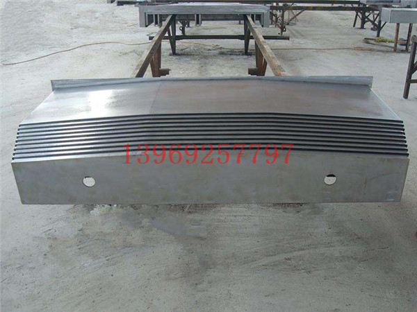 機(jī)床導(dǎo)軌防護(hù)罩的應(yīng)用_伸縮鋼板導(dǎo)軌防護(hù)罩