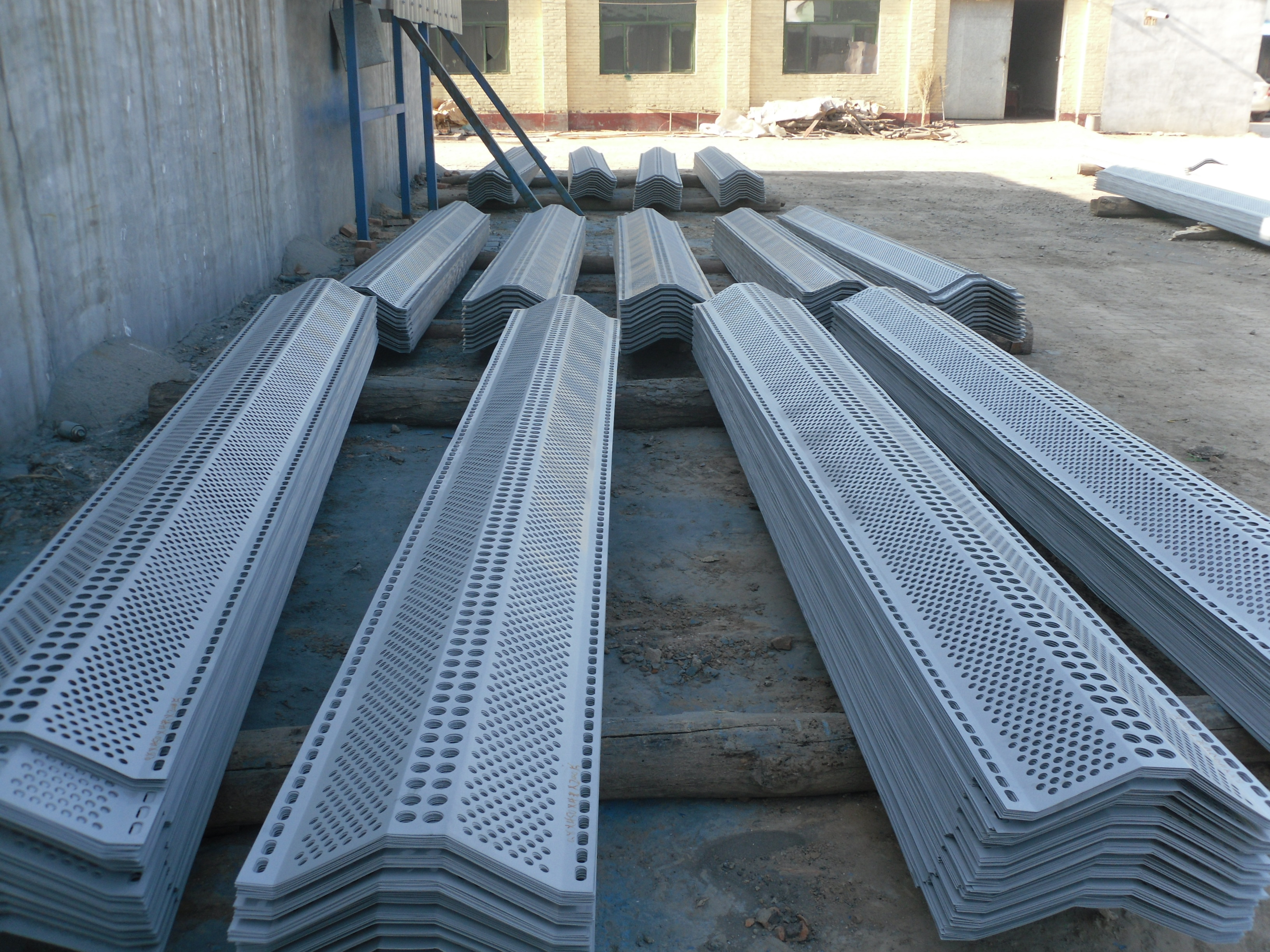 河南防風(fēng)抑塵網(wǎng)圖片/河南防風(fēng)抑塵網(wǎng)樣板圖 (2)