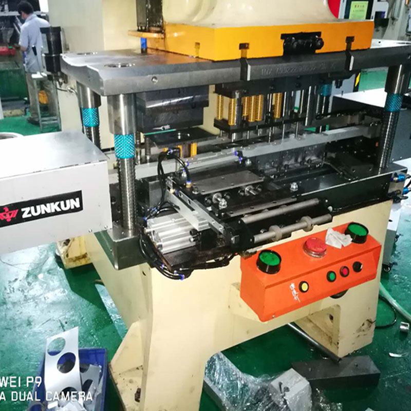 沖床機(jī)械手圖片/沖床機(jī)械手樣板圖 (2)