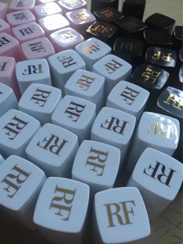 東莞長安燙金滾印絲印噴油導(dǎo)電漆加圖片/東莞長安燙金滾印絲印噴油導(dǎo)電漆加樣板圖 (3)