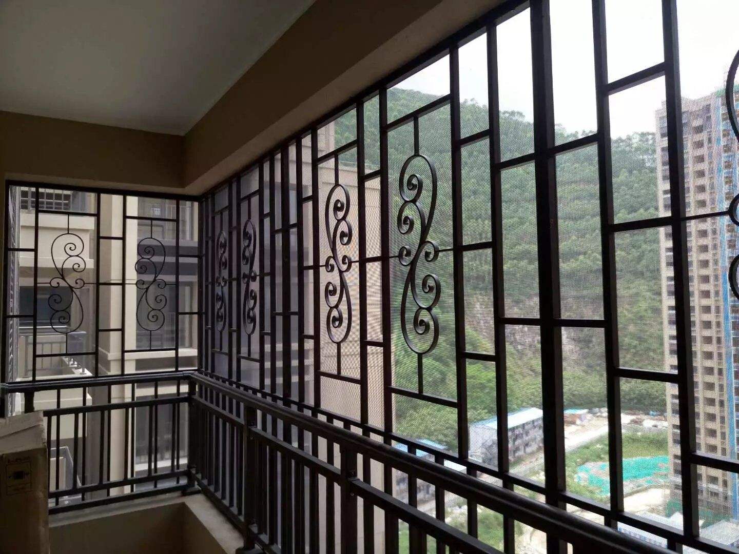 中山專業(yè)鋁合金封陽臺