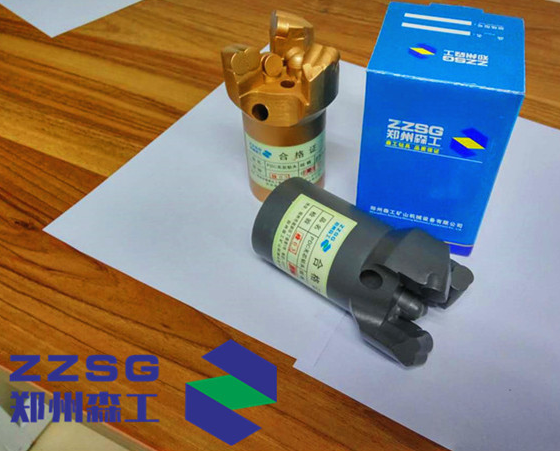 Φ75 高強(qiáng)型 金剛石復(fù)合片鉆頭圖片