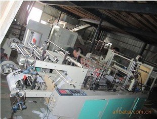 連卷圍裙制造機(jī)圖片/連卷圍裙制造機(jī)樣板圖 (4)