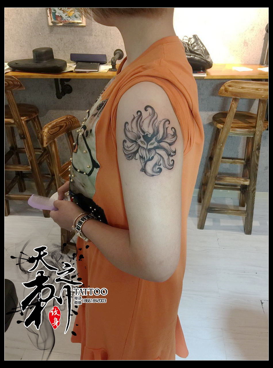 女生紋身圖案 鹿紋身圖案