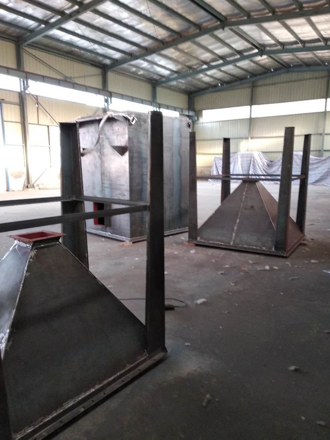 TFC、GFC、DFC型反吹風(fēng)布 水泥廠反吹風(fēng)布袋除塵器報(bào)價(jià)