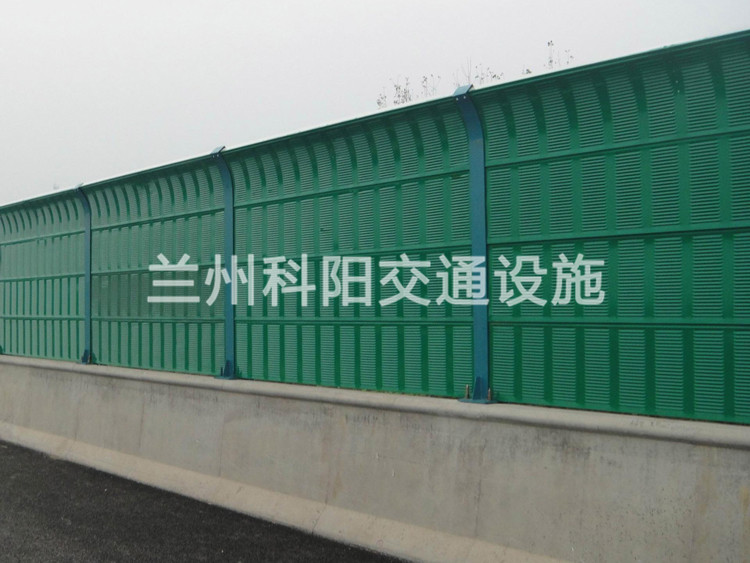 鐵路聲屏障圖片/鐵路聲屏障樣板圖 (3)
