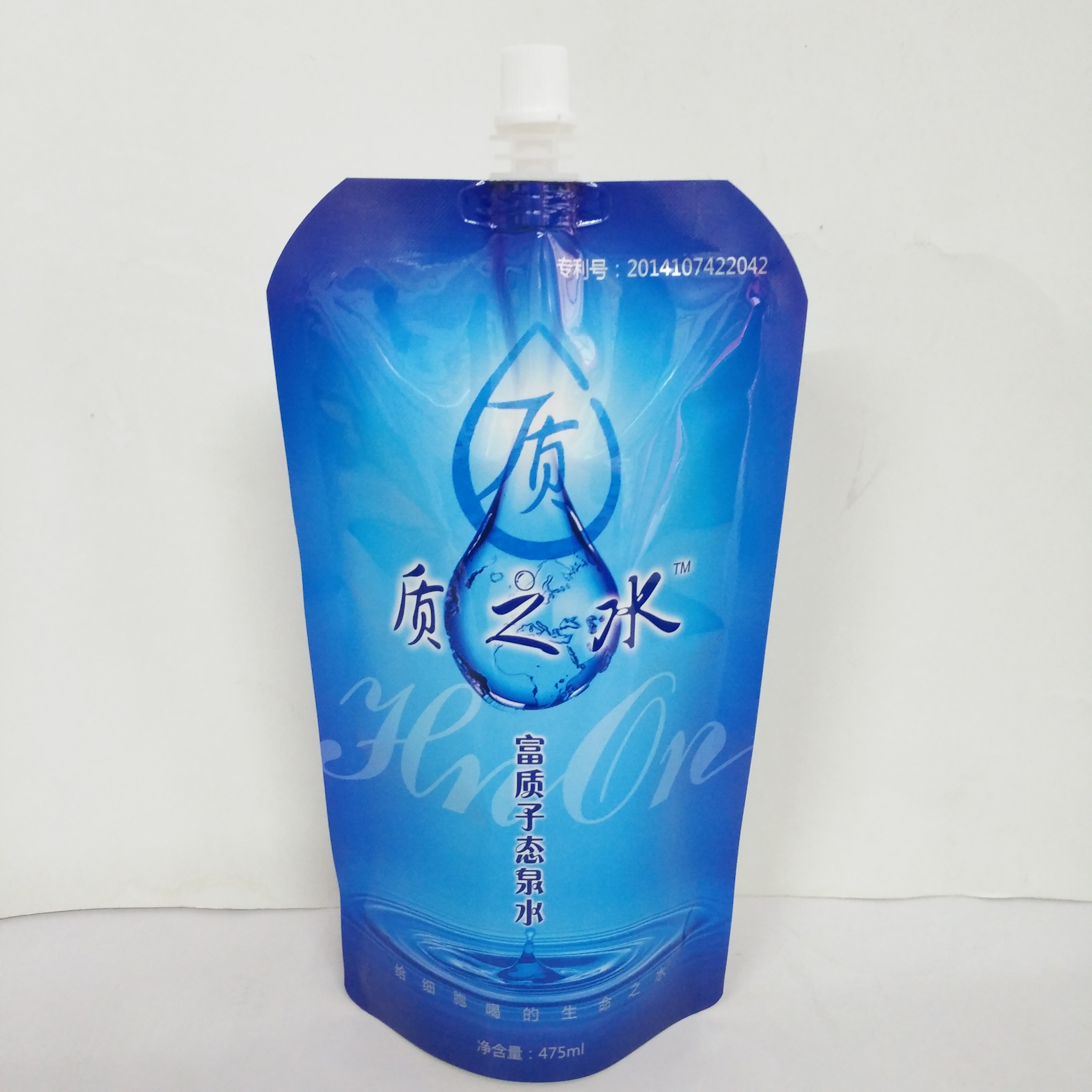 飲用水鋁箔袋圖片