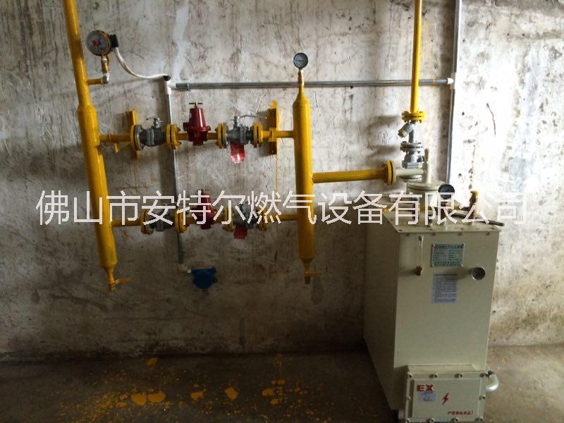 工廠煤氣房安裝香港中邦150KG電熱式氣化器 液化氣汽化器廠家