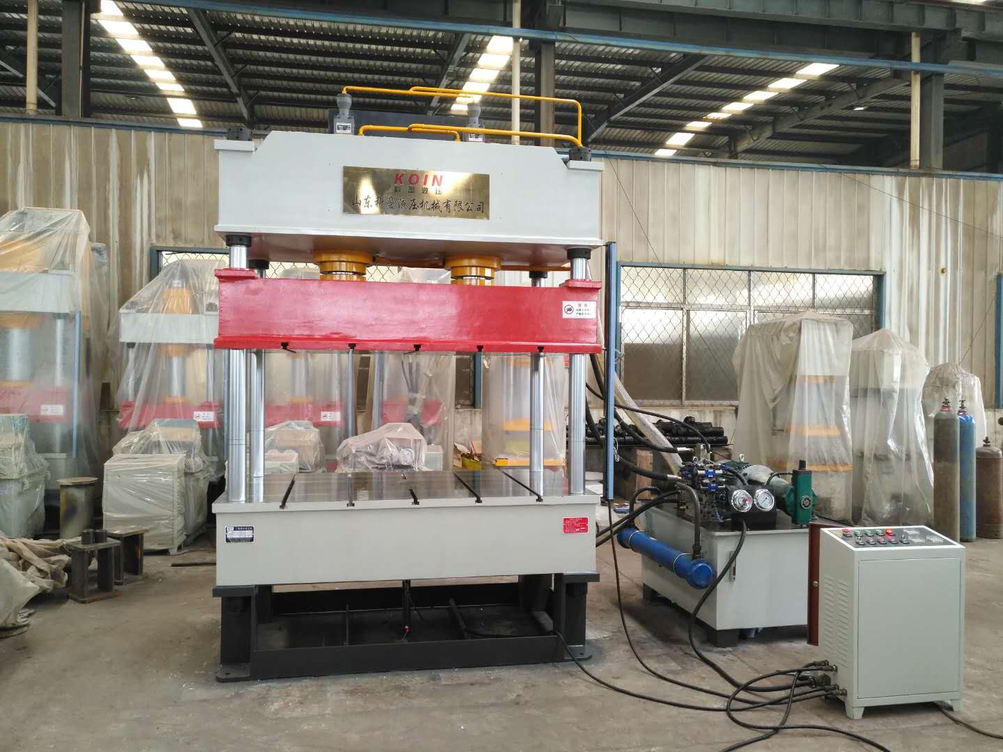 500噸油壓機(jī)圖片