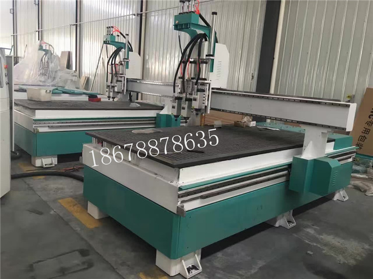 數(shù)控多工序開料機(jī)圖片/數(shù)控多工序開料機(jī)樣板圖 (4)