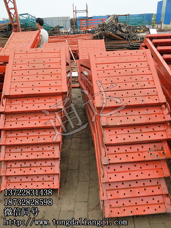 安全爬梯圖片/安全爬梯樣板圖 (4)