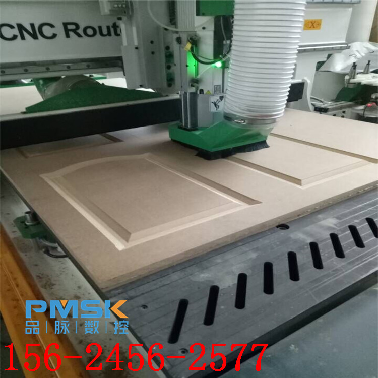 買數(shù)控開料機(jī)，一定選擇正規(guī)生產(chǎn)圖片/買數(shù)控開料機(jī)，一定選擇正規(guī)生產(chǎn)樣板圖 (4)