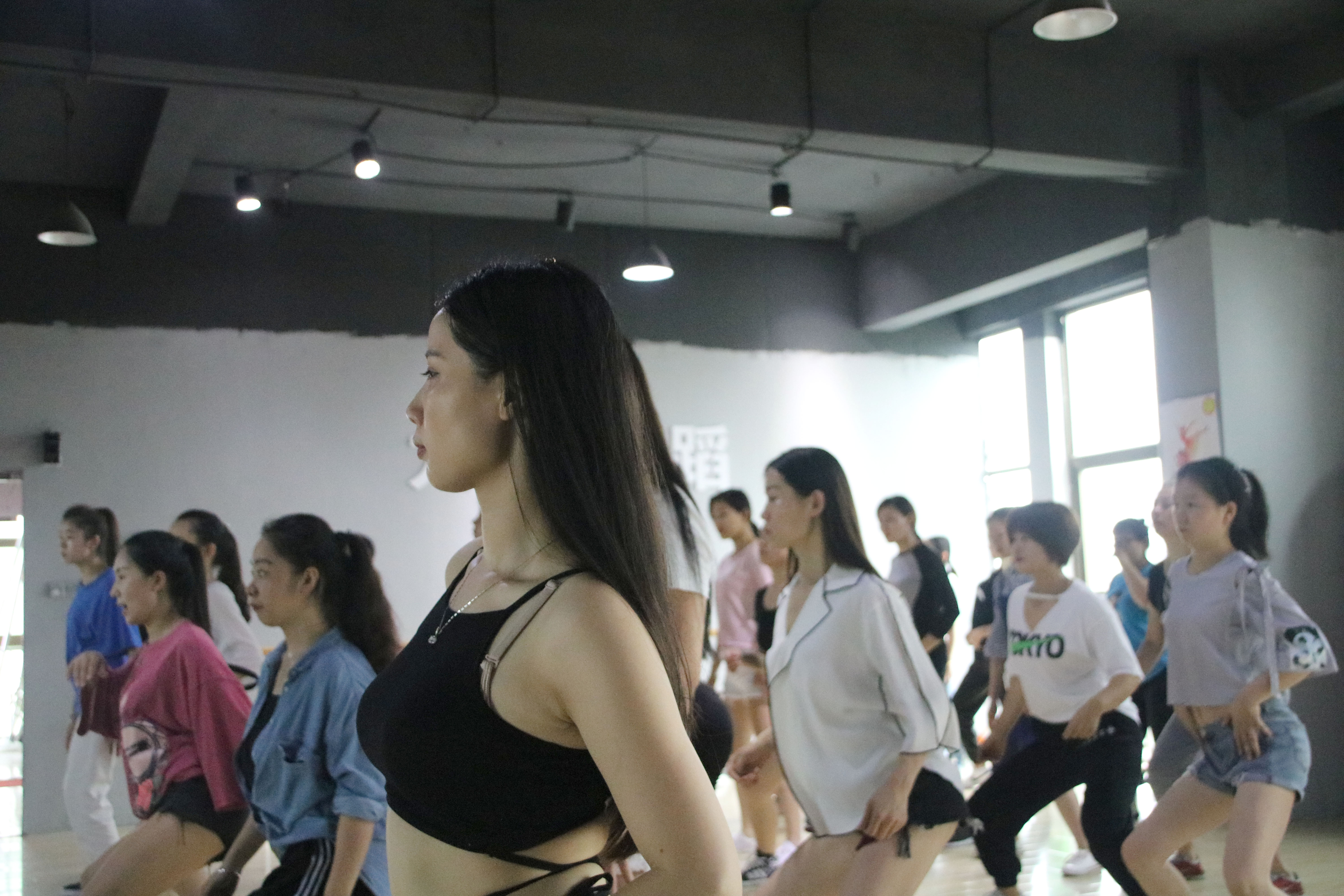 揚州年會舞蹈培訓2018揚州年會節(jié)目編排速成培訓