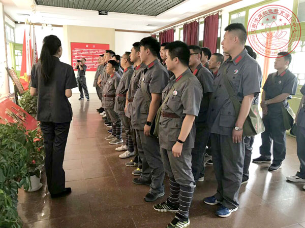 教育培訓(xùn)圖片/教育培訓(xùn)樣板圖 (4)