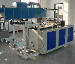 全自動(dòng)PVC袋制袋機(jī)圖片
