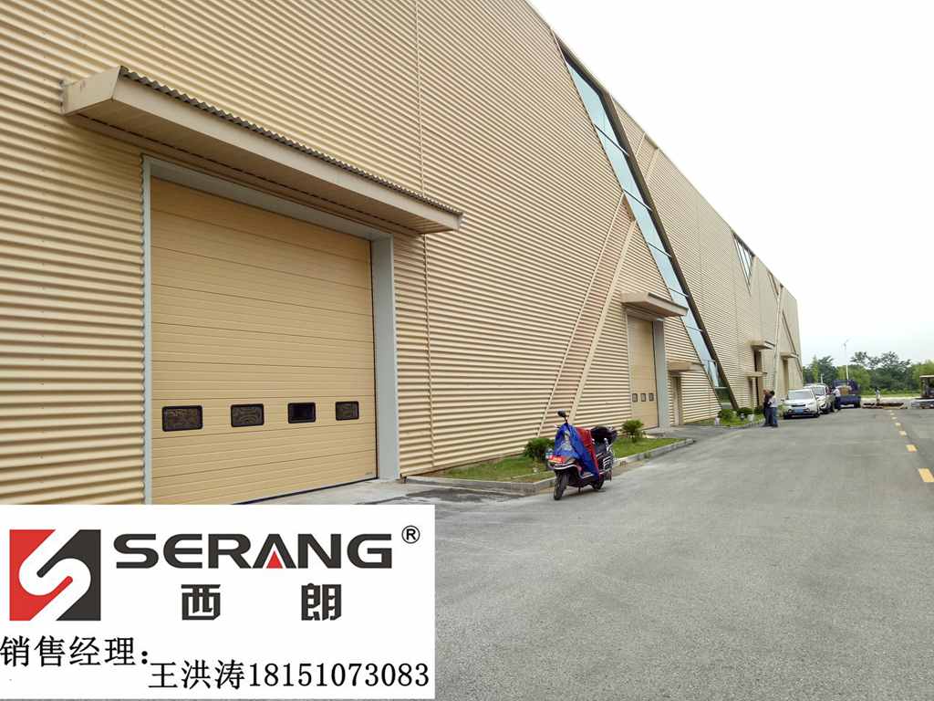 常州工業(yè)廠房電動滑升門廠商圖片