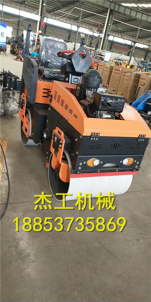 座駕壓路機(jī)圖片/座駕壓路機(jī)樣板圖 (4)