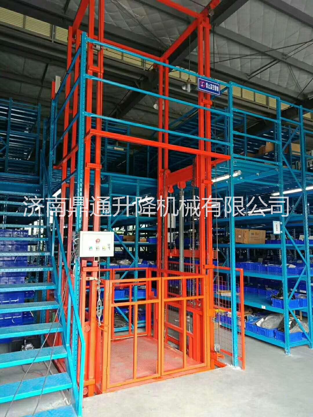 雙組雙油缸升降貨梯圖片/雙組雙油缸升降貨梯樣板圖 (1)