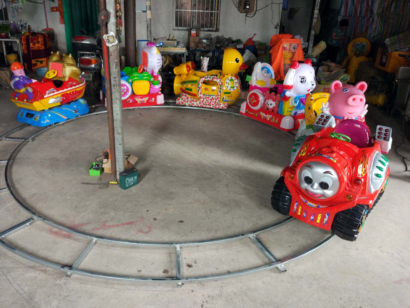 無軌火車圖片/無軌火車樣板圖 (4)